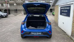 Blåmetal Brugt 2023 Opel Mokka-e Elegance SUV | 139.900 kr. (Fair pris)