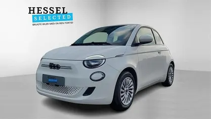 Hvid Brugt 2023 Fiat 500e Action Hatchback | 94.900 kr. (Fair pris)