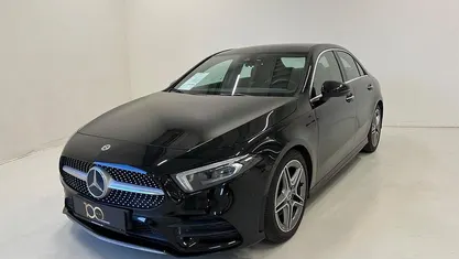 Farve: sort Brugt 2021 Mercedes A200 AMG line | 214.900 kr. (Fair pris)
