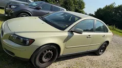 Beigemetal Brugt 2004 Volvo S40 Kinetic Sedan | 18.500 kr.