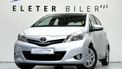 Brugt Toyota Yaris T2 69 HK (50 kW) 2014 Grå Hatchback