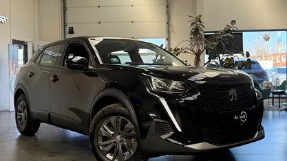 Brugt Peugeot e-2008 Active 100 kW (136 HK) 2021 Sortmetal SUV