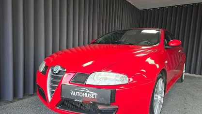 Brugt Alfa Romeo GT Lusso 165 HK (121 kW) 2006 Rød Coupe