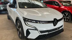 Hvid Brugt 2022 Renault Mégane Equilibre Hatchback | 174.500 kr. (Fair pris)