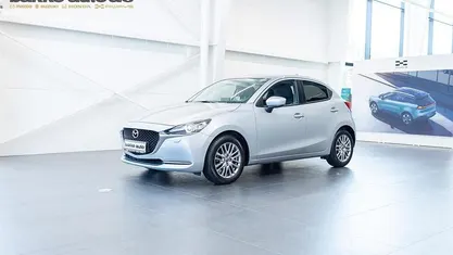 Sølvmetal Brugt 2022 Mazda 2 Cosmo Hatchback | 179.900 kr. (Fair pris)