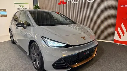 Brugt 2023 Cupra Born Hatchback | 179.990 kr. (Lidt for dyr)