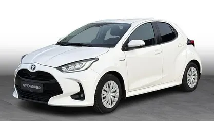 Brugt Toyota Yaris H3 116 HK (85 kW) 2021 Pure white Hatchback