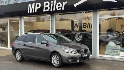 Brugt Peugeot 308 Allure Sky 120 HK (88 kW) 2018 Gråmetal Stationcar