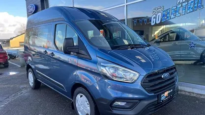 Blåmetal Brugt 2023 Ford Transit Custom Ambiente Van | 439.900 kr. (God pris)