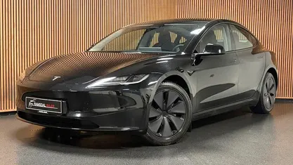 Brugt Tesla Model 3 Long Range AWD 366 kW (498 HK) 2025 Sort Sedan