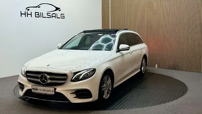 Hvid Brugt 2019 Mercedes E220 AMG line Stationcar | 259.700 kr. (God pris)