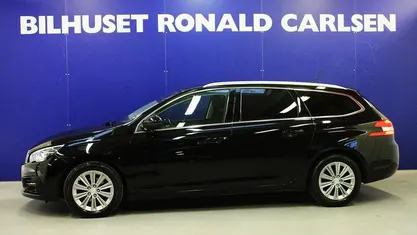 Sortmetal Brugt 2018 Peugeot 308 Allure+ Stationcar | 109.900 kr. (God pris)