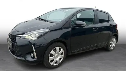 Night sky black Brugt 2019 Toyota Yaris T3 Hatchback | 109.900 kr. (Fair pris)