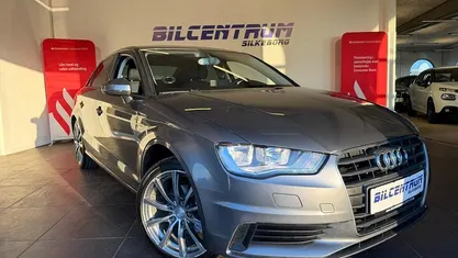 Brugt Audi A3 Attraction 140 HK (102 kW) 2014 Koksmetal Sedan