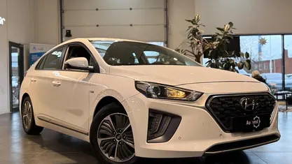 Hvidmetal Brugt 2020 Hyundai Ioniq Trend Hatchback | 109.799 kr. (God pris)