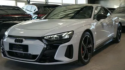 Hvidmetal Brugt 2023 Audi e-tron GT quattro Sedan | 629.900 kr. (God pris)