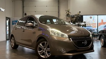 Champagnemetal Brugt 2015 Peugeot 208 Allure Sky Hatchback | 39.799 kr. (Super pris)