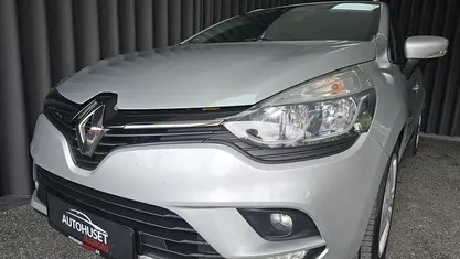 Sølvmetal Brugt 2017 Renault Clio GrandTour Zen Stationcar | 84.900 kr. (Fair pris)