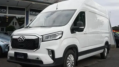 Hvid Ny 2025 Maxus eDeliver 9 Van | 189.900 kr.