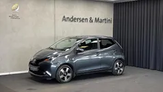 Grå Brugt 2015 Toyota Aygo x-press Hatchback | 92.800 kr. (Fair pris)