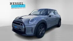 Grå Brugt 2021 Mini Cooper Essential Hatchback | 134.900 kr. (Fair pris)