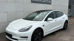 Hvidmetal Brugt 2021 Tesla Model 3 Standard Range Sedan | 194.900 kr. (God pris)