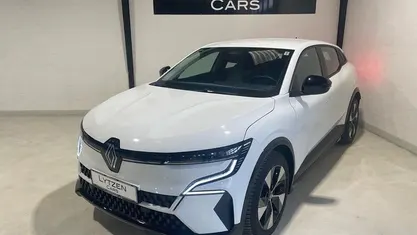 Hvid Brugt 2022 Renault Megane E-Tech Equilibre Hatchback | 134.500 kr. (God pris)