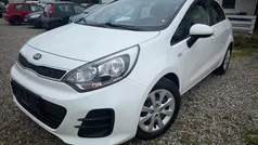 Hvid Brugt 2015 Kia Rio Hatchback | 54.990 kr. (Fair pris)