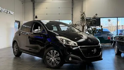 Brugt Peugeot 208 Allure Sky 100 HK (73 kW) 2018 Sortmetal Hatchback