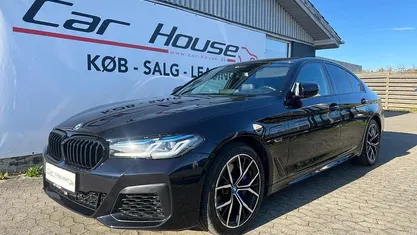 Carbonsortmetal Brugt 2022 BMW 530e M Sport Sedan | 439.900 kr. (Lidt for dyr)