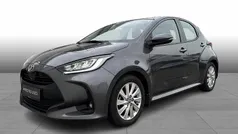 1g3 grey me Brugt 2022 Toyota Yaris Active Hatchback | 184.995 kr. (Fair pris)
