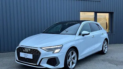 Hvidmetal Brugt 2021 Audi A3 Sportback e-tron S-Line Hatchback | 249.900 kr. (Lidt for dyr)