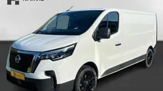 Ice white grey Brugt 2023 Nissan Primastar N-Connecta MPV | 199.900 kr.