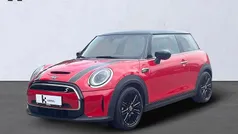 Chili red uni Brugt 2022 Mini Cooper SE Hatchback | 159.900 kr. (Fair pris)