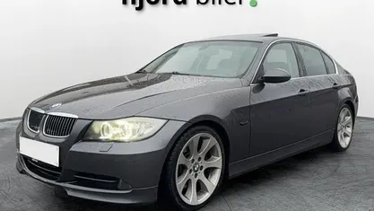 Brugt 2005 BMW 330 Sedan | 149.900 kr.