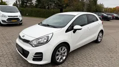Hvid Brugt 2015 Kia Rio Hatchback | 39.800 kr. (Fair pris)