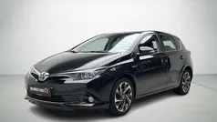 Sortmetal Brugt 2017 Toyota Auris Hybrid Comfort Hatchback | 119.980 kr. (Fair pris)