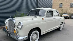 Hvid Brugt 1961 Mercedes 190 Sedan | 184.500 kr.
