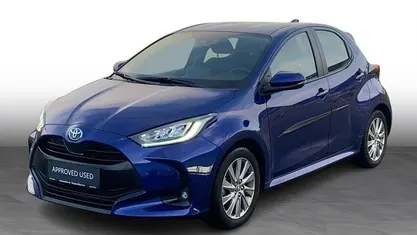 Blå Brugt 2023 Toyota Yaris Active Hatchback | 189.900 kr. (Fair pris)