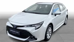 Hvid Brugt 2023 Toyota Corolla Active Stationcar | 274.900 kr. (God pris)