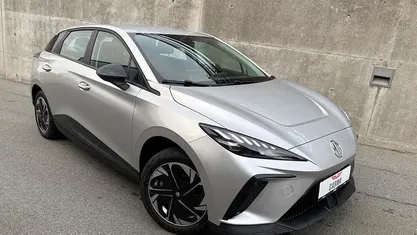 Brugt 2025 MG MG4 EV Hatchback | 163.000 kr. (Fair pris)