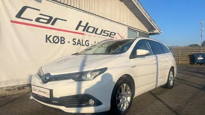 Brugt 2015 Toyota Auris H2 Stationcar | 50.000 kr.