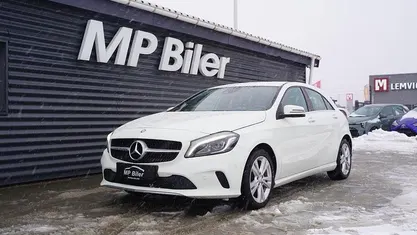 Brugt Mercedes A180 Business 109 HK (80 kW) 2017 Hvid Hatchback