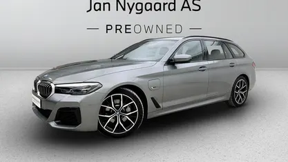 Brugt BMW 530e M Sport 292 HK (214 kW) 2023 Gråmetal Stationcar