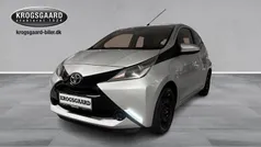 Brugt 2015 Toyota Aygo X-play Hatchback | 68.900 kr. (Fair pris)
