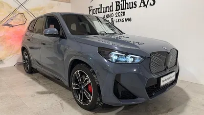 Gråmetal Brugt 2025 BMW iX1 M Sport SUV | 384.900 kr. (Fair pris)