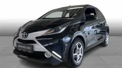 Brugt 2017 Toyota Aygo X-Black II Hatchback | 79.900 kr. (Lidt for dyr)