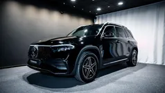 Farve: sort Brugt 2025 Mercedes EQB350 AMG SUV | 379.900 kr. (Super pris)