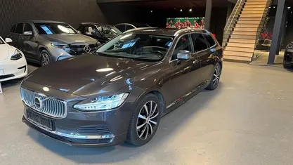 Brugt 2021 Volvo V90 Inscription Stationcar | 414.990 kr. (Lidt for dyr)