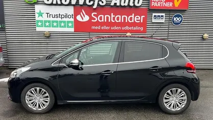 Brugt Peugeot 208 Prestige 100 HK (73 kW) 2019 Sort Hatchback